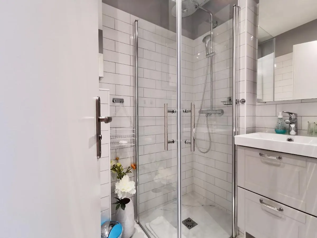 Studio Royal Lux By Booking Guys Apartment Nice